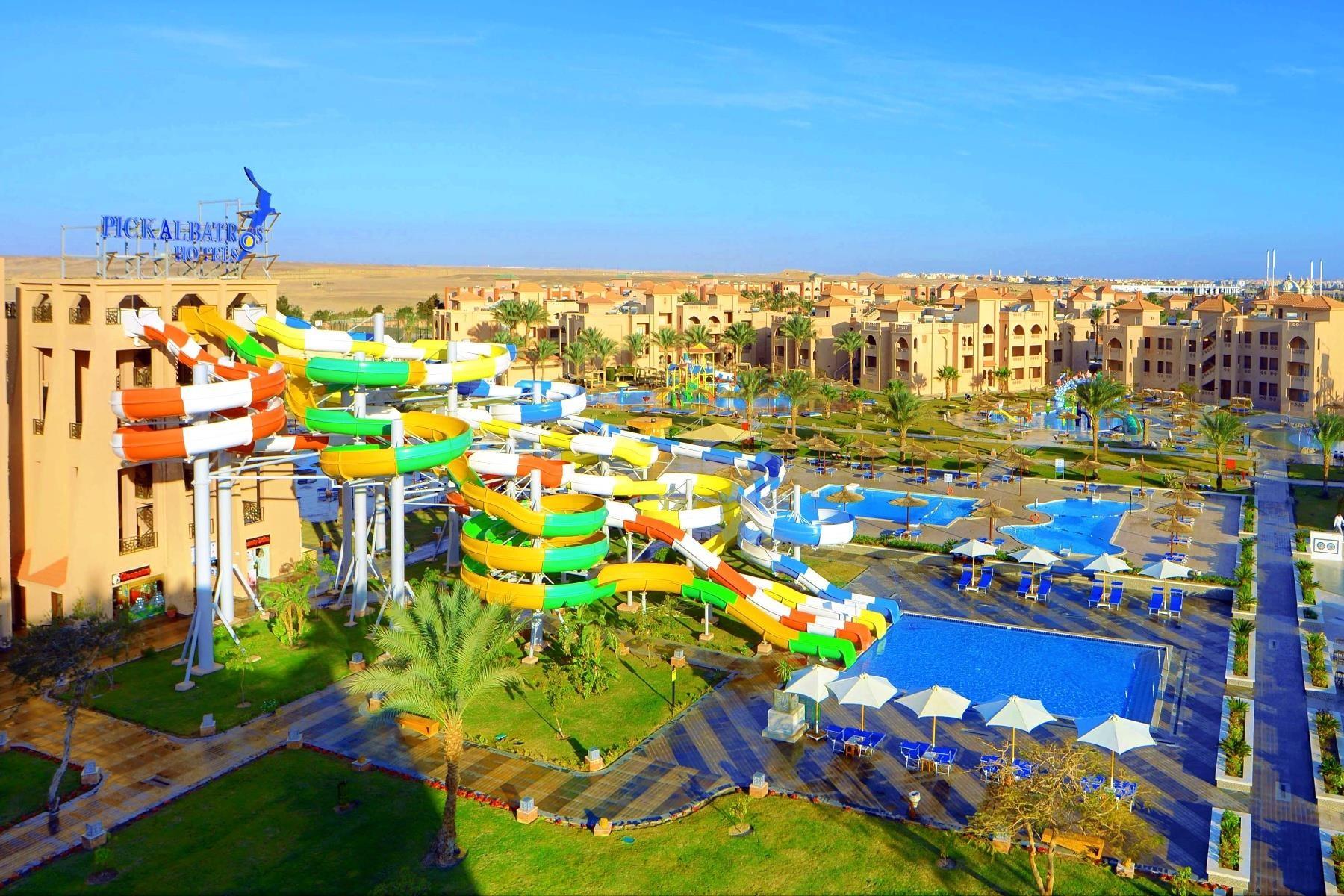 ickalbatros Aqua Park Resort